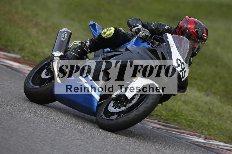 /Archiv-2023/76 03.10.2023 Speer Racing ADR/Gruppe gelb/993
